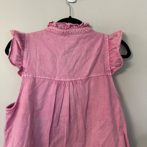 Entro Women’s Pink Sleeveless Ruffle Trim Button Front Denim Top Sz L GUC - Picture 8 of 9